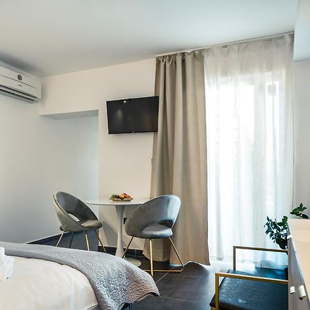 City Break Studio Apartments 希贝尼克 外观 照片