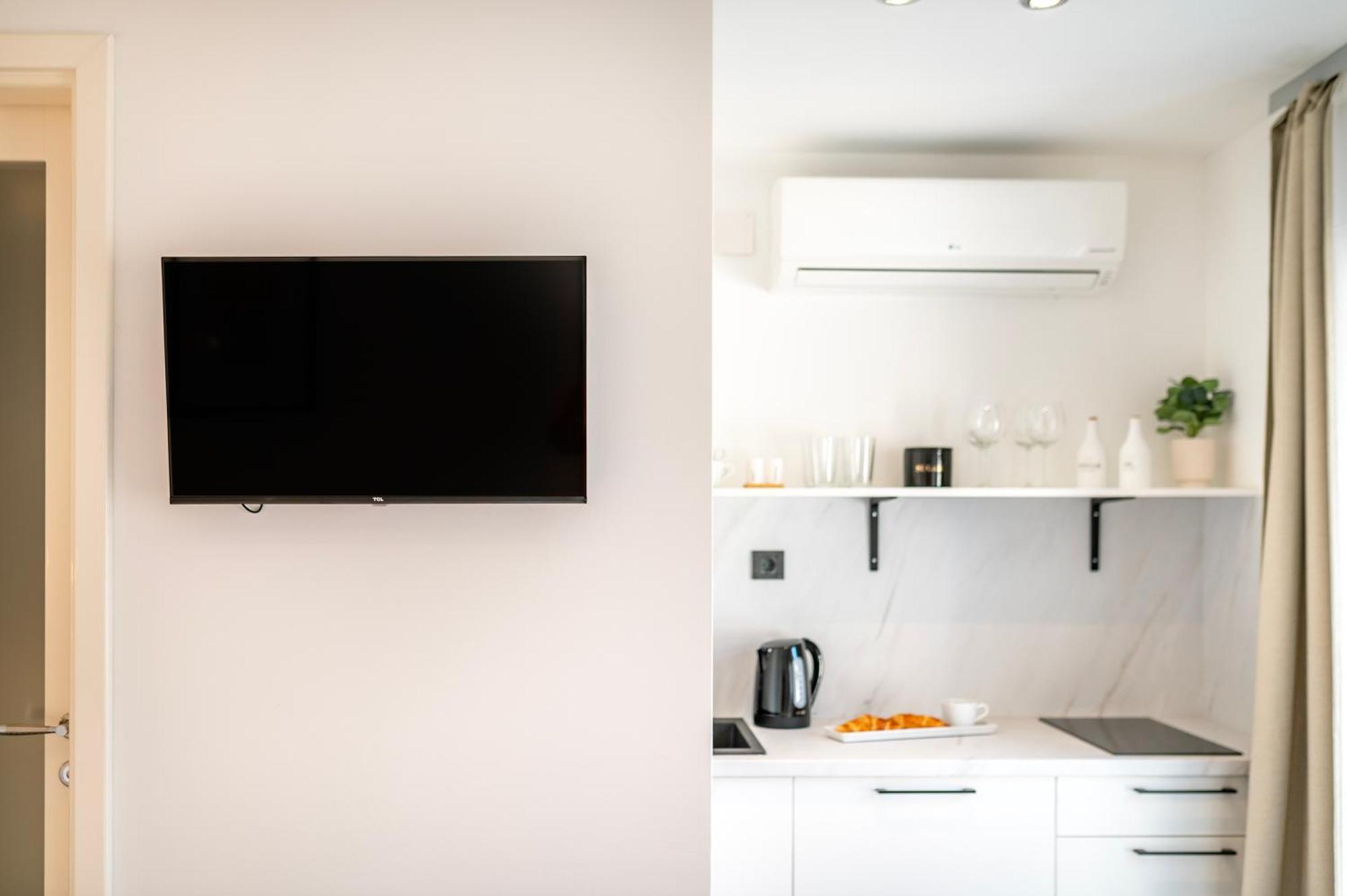 City Break Studio Apartments 希贝尼克 外观 照片
