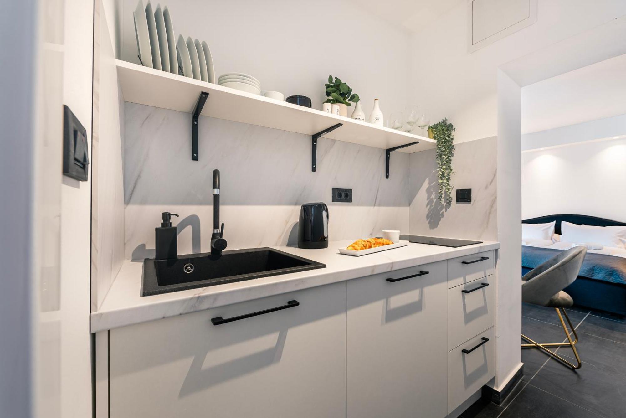 City Break Studio Apartments 希贝尼克 外观 照片