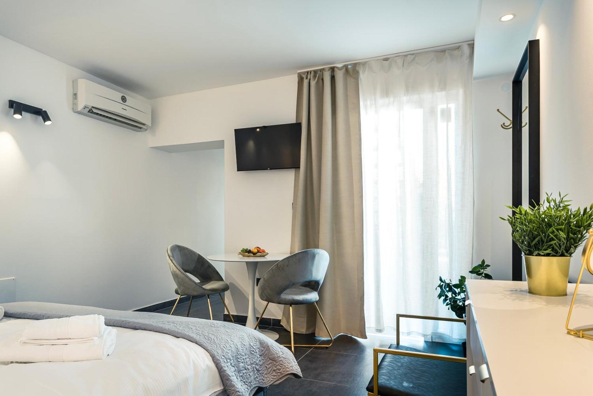 City Break Studio Apartments 希贝尼克 外观 照片